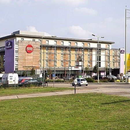 Premier Inn Watford - Croxley Green Eksteriør billede