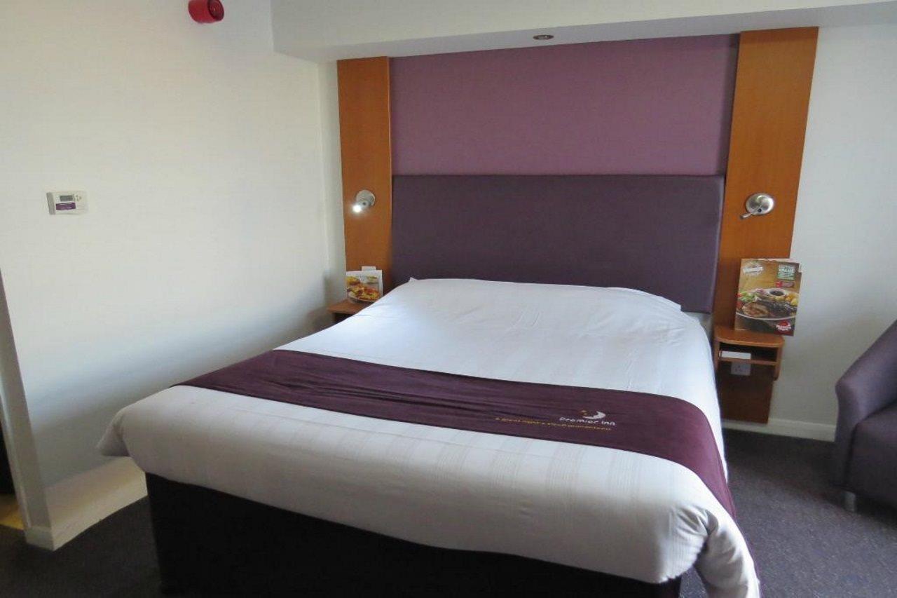 Premier Inn Watford - Croxley Green Eksteriør billede